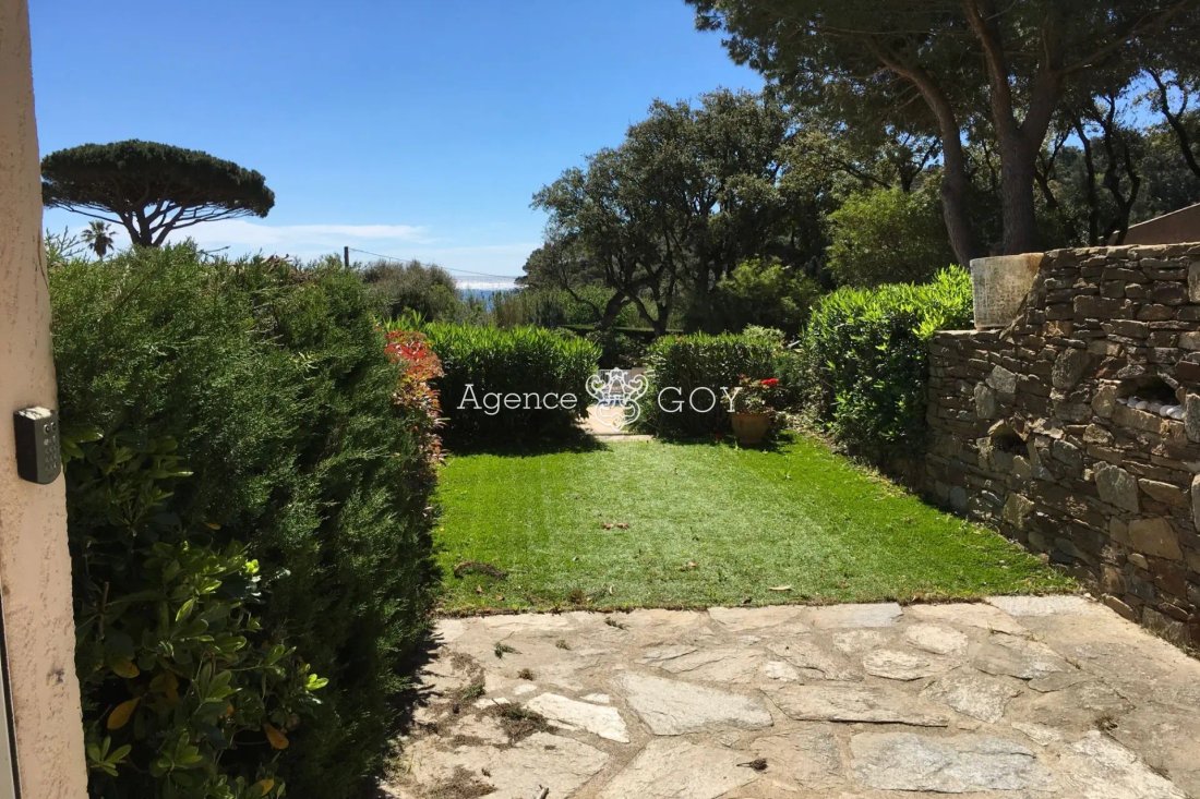 Apartment in Le Lavandou, Provence-Alpes-Côte d'Azur, France 3 - 18628468