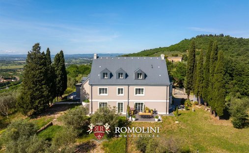 House in Santa Firmina, Arezzo, Tuscany 1