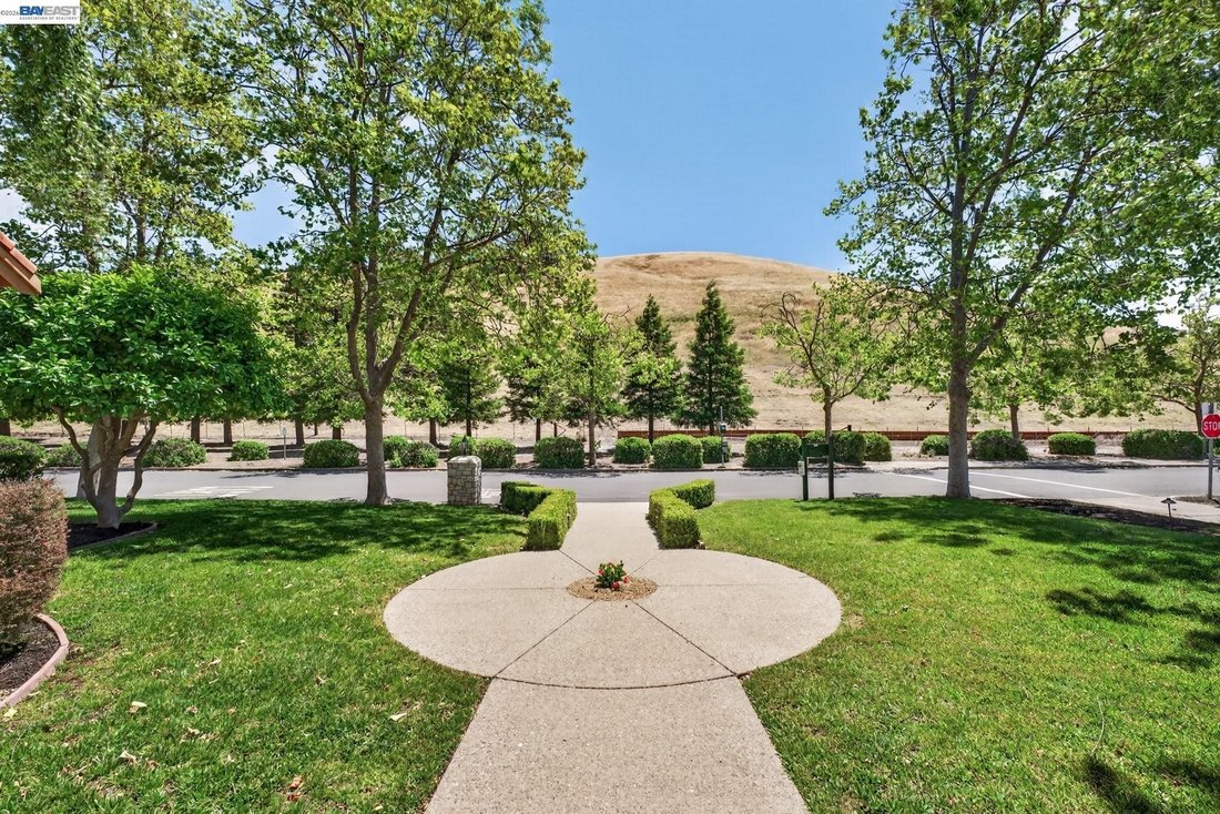 House in Danville, California, United States 3 - 17945009