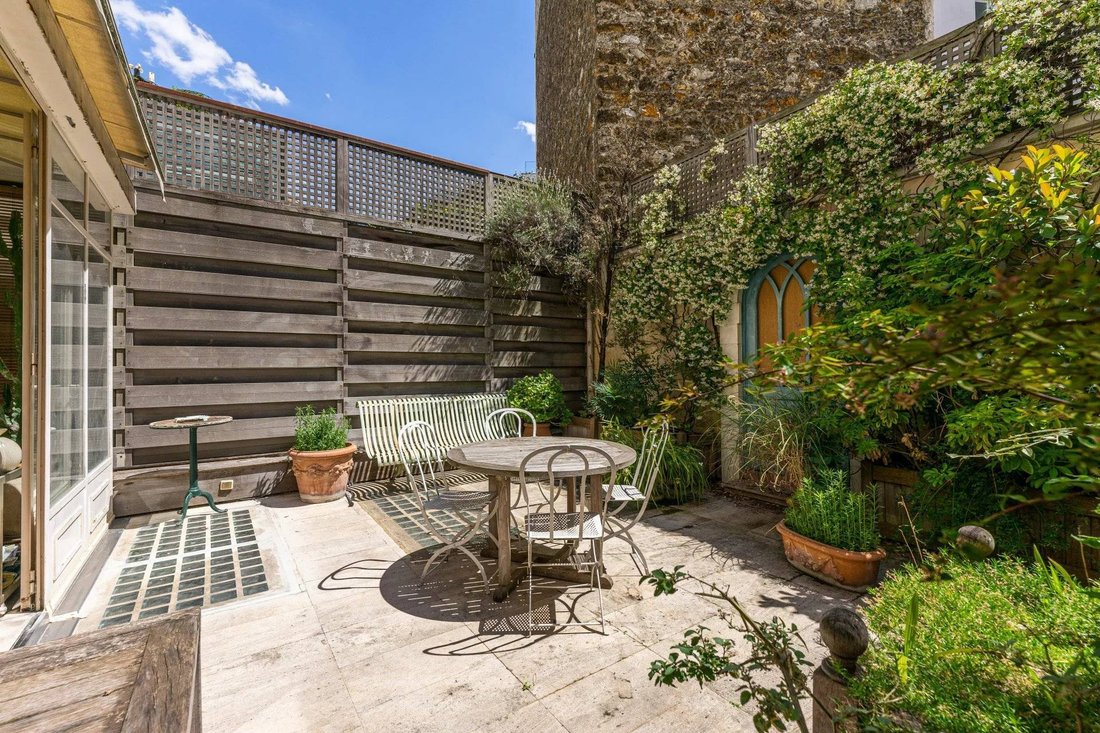 Apartment in Palais Royal, Paris 1er Arrondissement, Paris 5 - 15869130