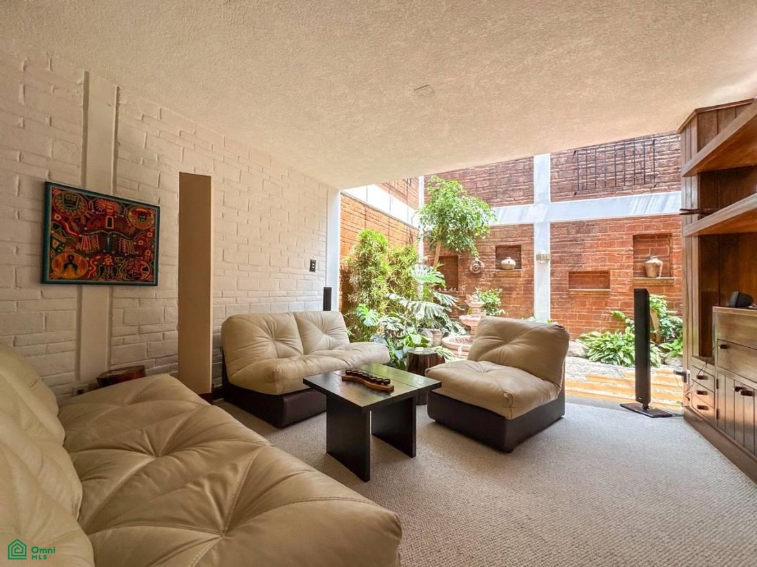 Townhouse in Santa Catarina Yecahuitzotl, Mexico City, Mexico 1 - 17236891