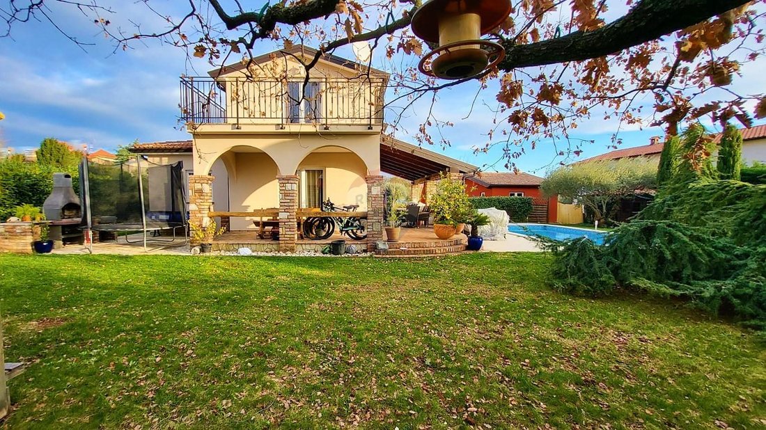 House in Umag, Istria County, Croatia 2 - 18629868