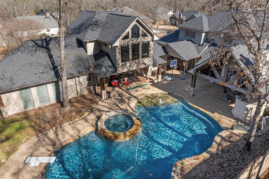 House in Longview, Texas, United States 1 - 18629356