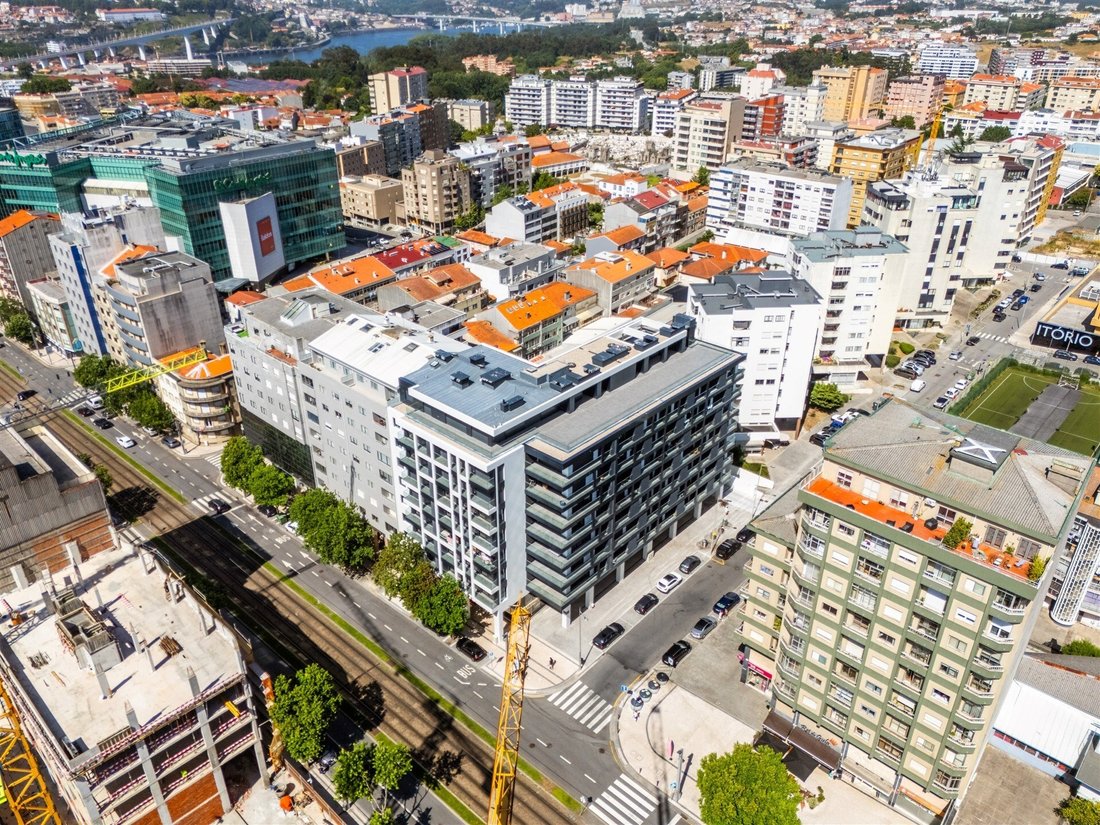 Apartment in Mafamude e Vilar do Paraiso, Porto District, Portugal 5 - 18533005