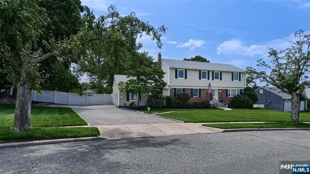 House in Wayne, New Jersey, United States 3 - 18628098