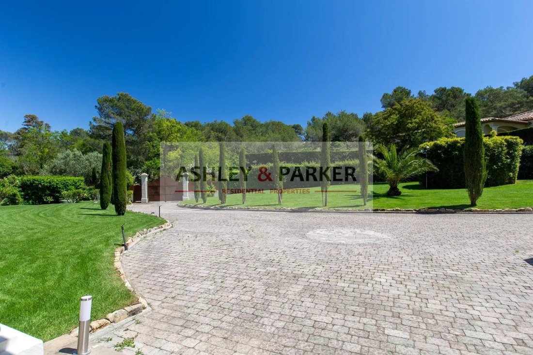 Villa in Grand'Piece-Les Plaines, Mouans-Sartoux, France 3 - 15230758