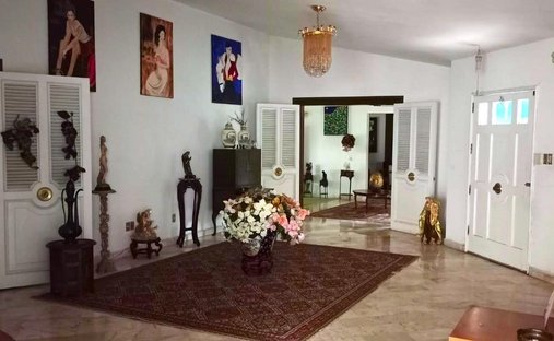 House in Santiago de Querétaro, Querétaro, Mexico 1