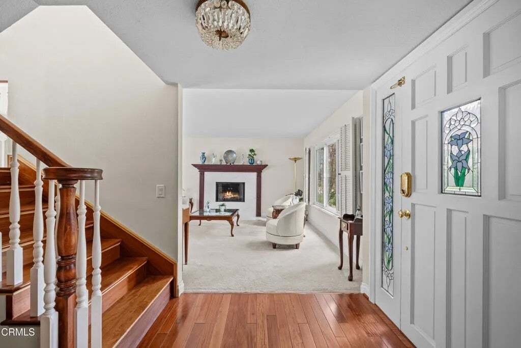 House in Glendale, California, United States 2 - 18396221