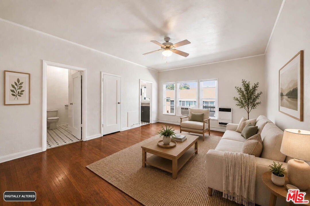 Los Angeles, California, United States 4 - 18629663