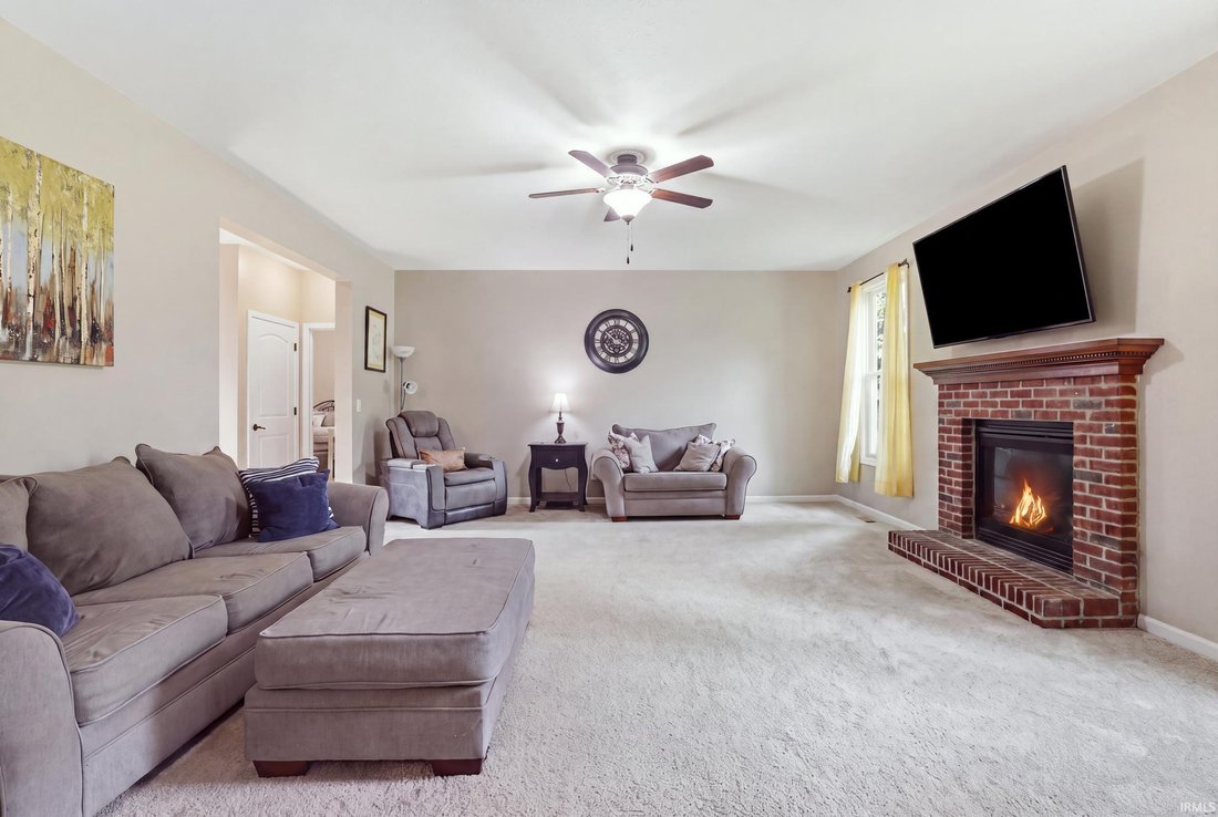 House in Ellettsville, Indiana, United States 2 - 18627235