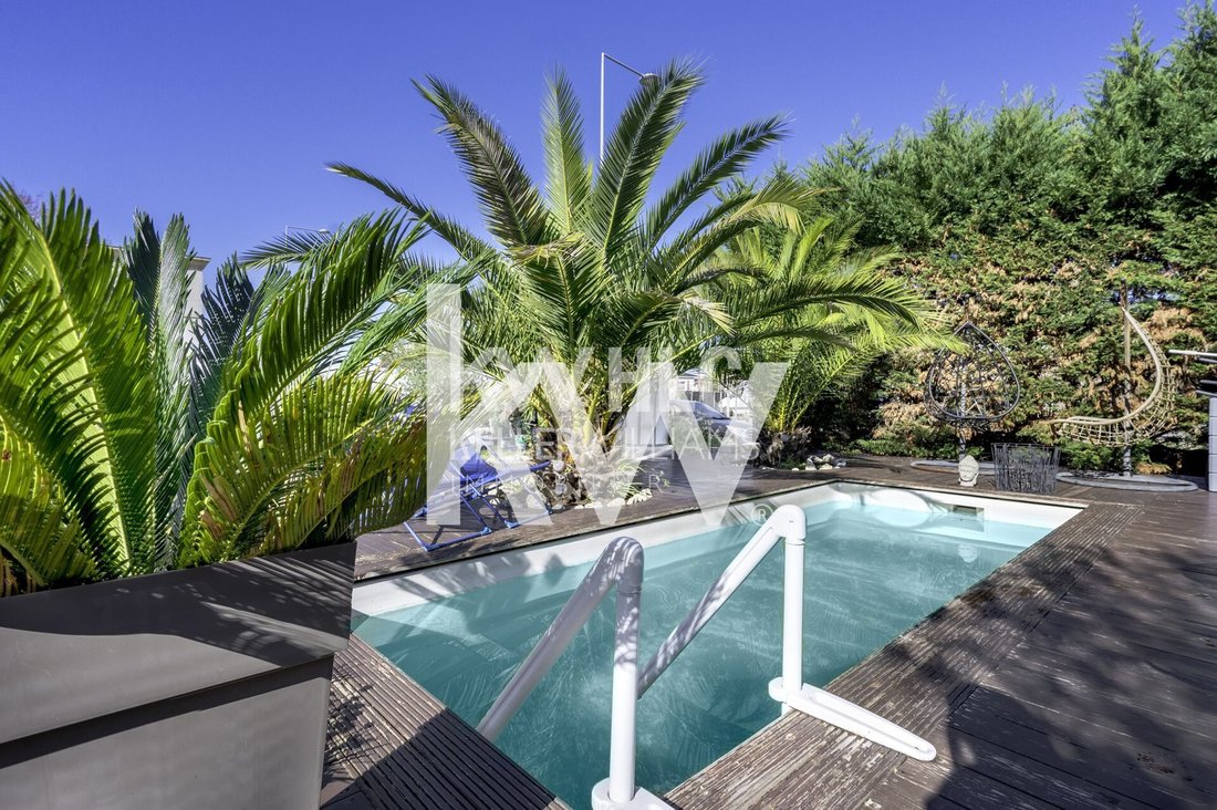 Villa in Miotte, Le Haillan, France 4 - 18489494