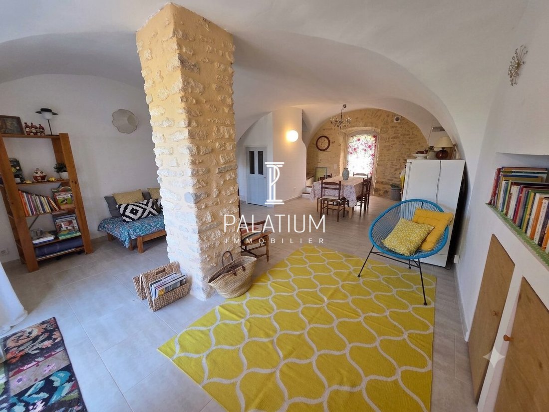 House in Ménerbes, Provence-Alpes-Côte d'Azur, France 3 - 18630550
