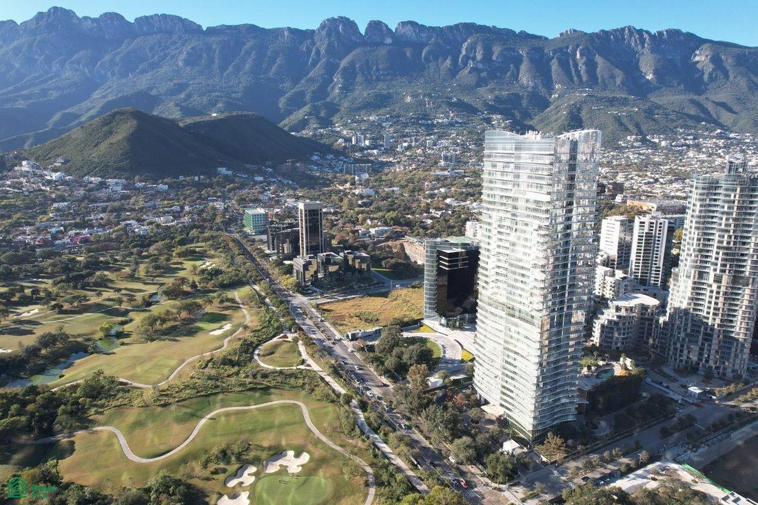 Condo in San Pedro Garza García, Nuevo Leon, Mexico 5 - 18437622