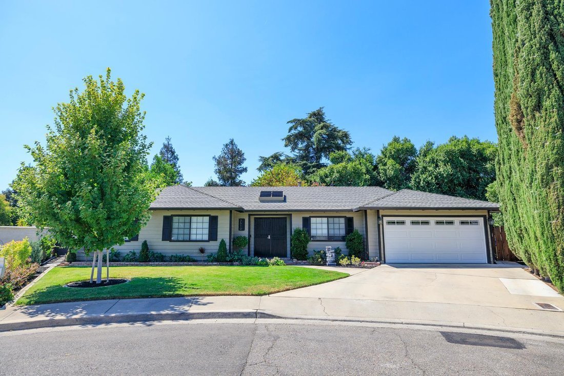 House in Turlock, California, United States 1 - 18629867
