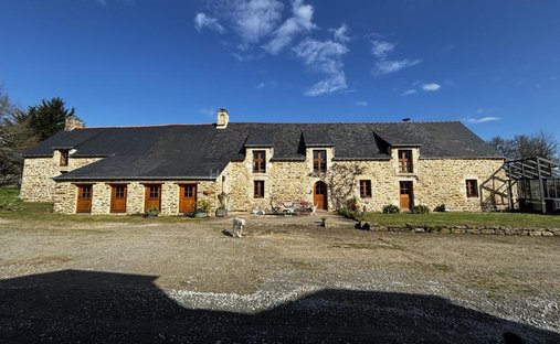 House in Arzal, Brittany, France 1