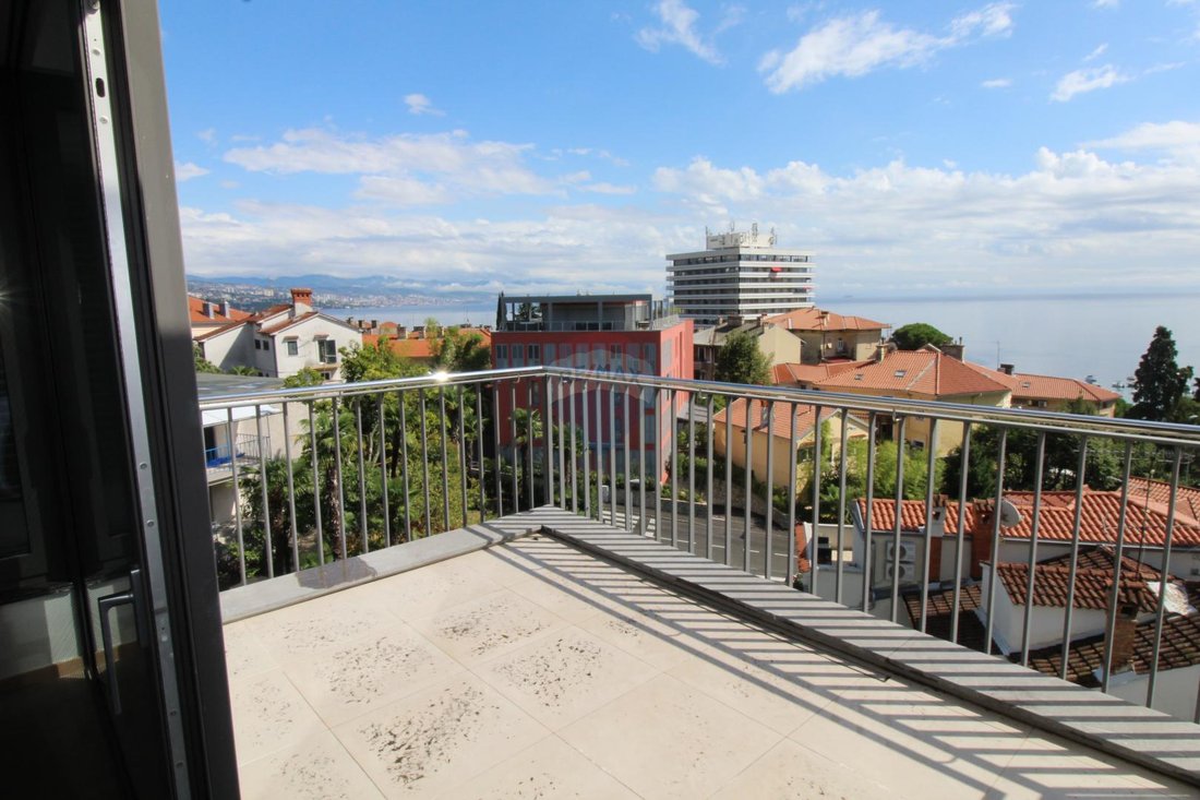Apartment in Grad Opatija, Primorje-Gorski Kotar County, Croatia 1 - 18629898