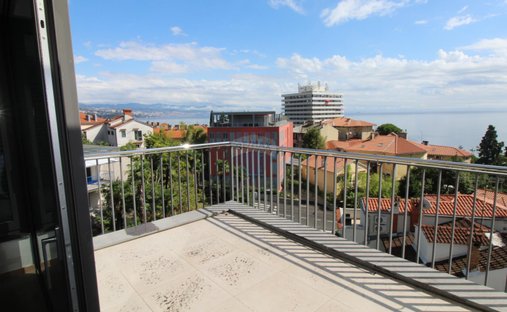 Apartment in Grad Opatija, Primorje-Gorski Kotar County, Croatia 1