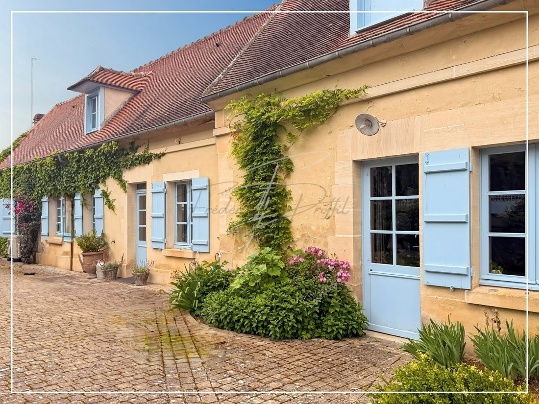 Farm Ranch in Agnetz, Hauts-de-France, France 1 - 17897313