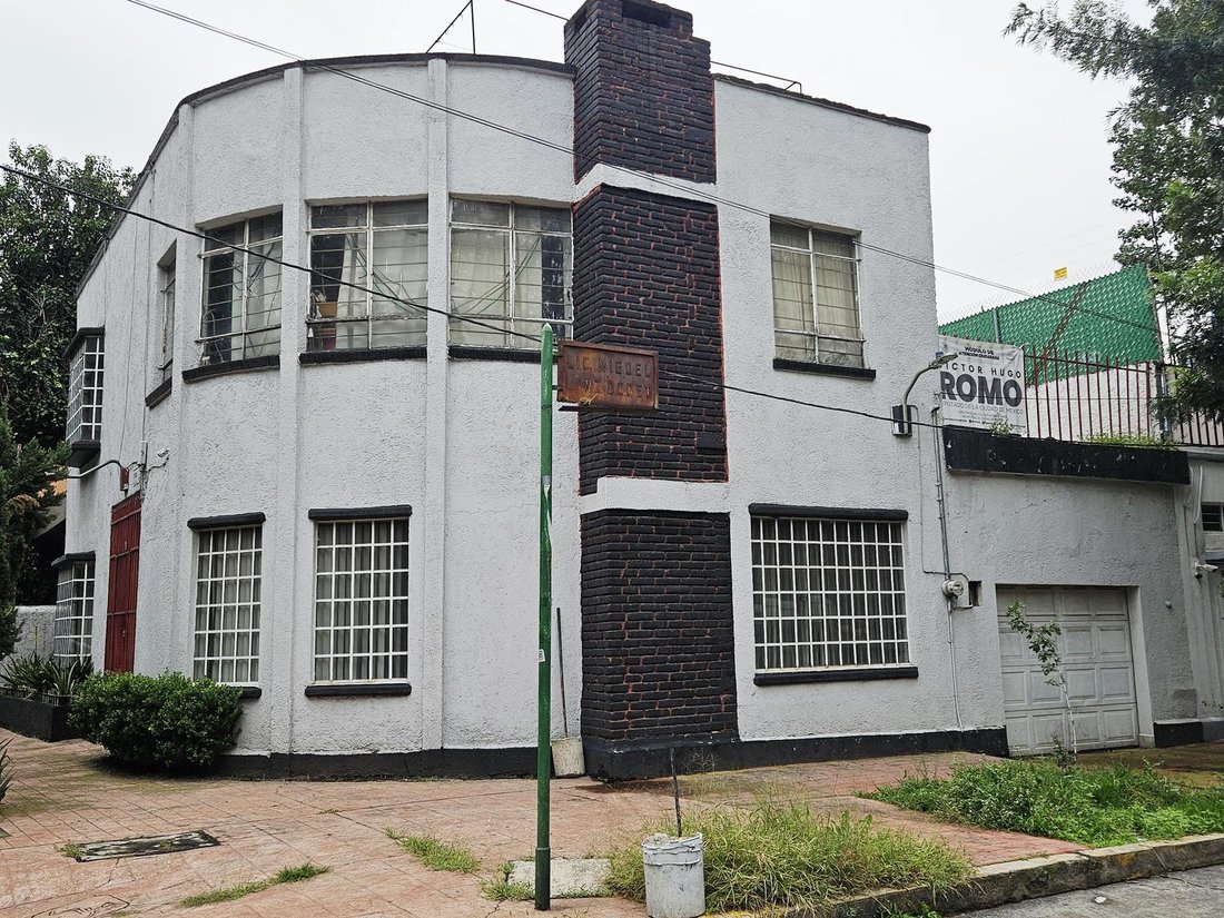 House in Santa Catarina Yecahuitzotl, Mexico City, Mexico 2 - 18629622