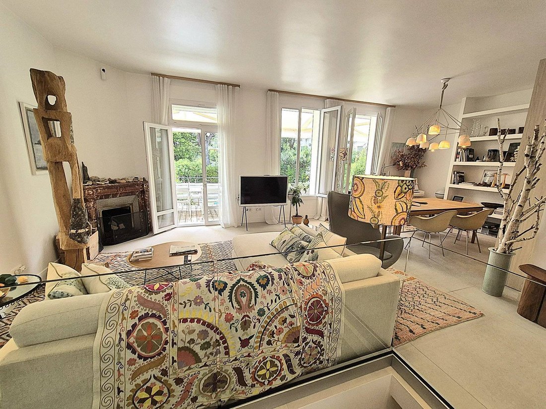 House in Cannes, Provence-Alpes-Côte d'Azur, France 2 - 16027990