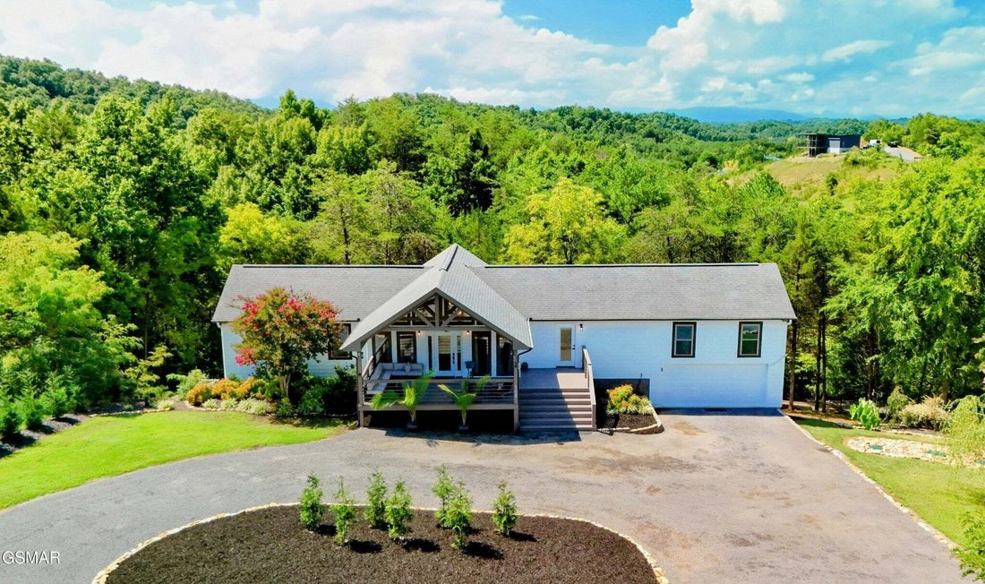House in Sevierville, Tennessee, United States 1 - 18628473