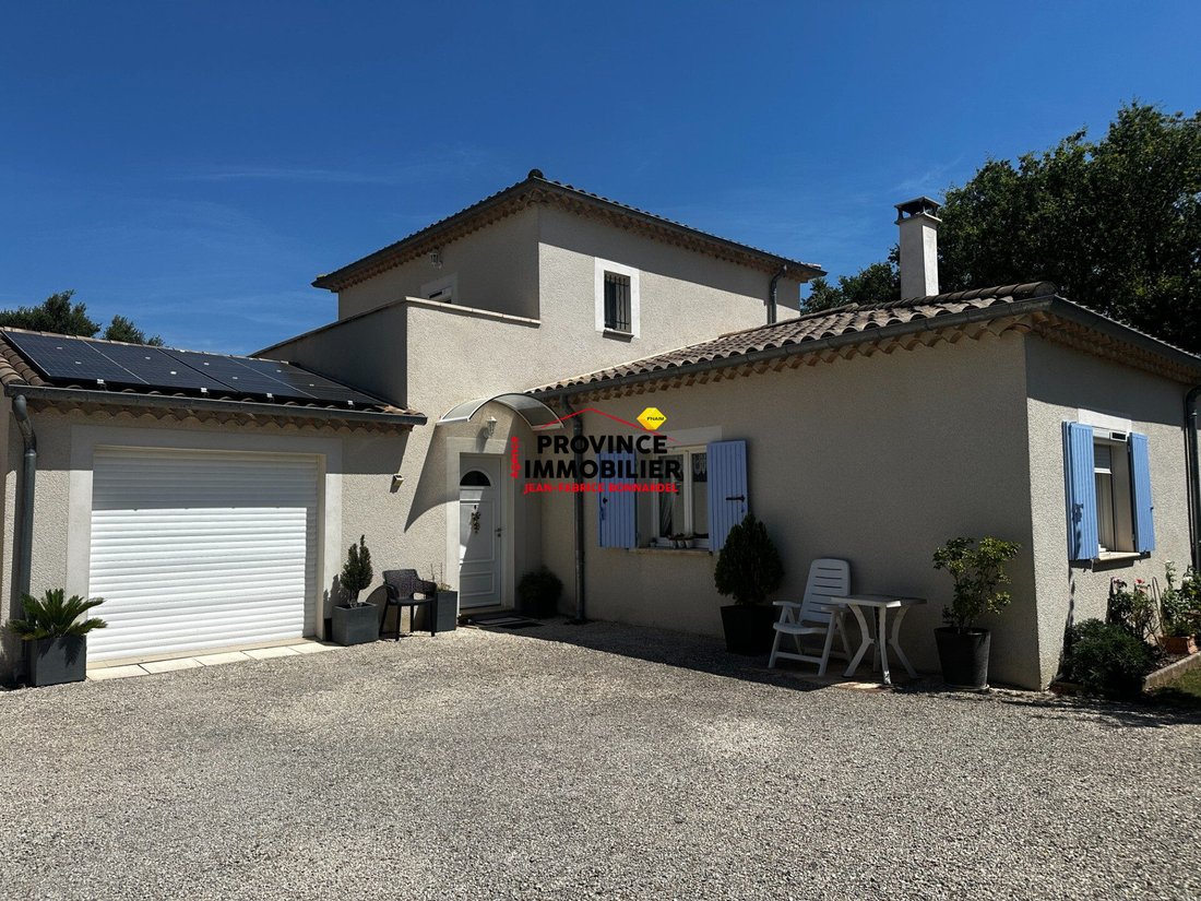 Villa in Grignan, Auvergne-Rhône-Alpes, France 2 - 18630559