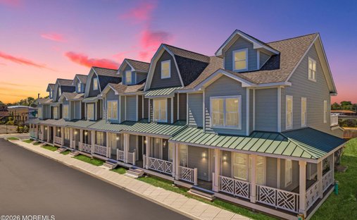 Condo in Avon-by-the-Sea, New Jersey, United States 1
