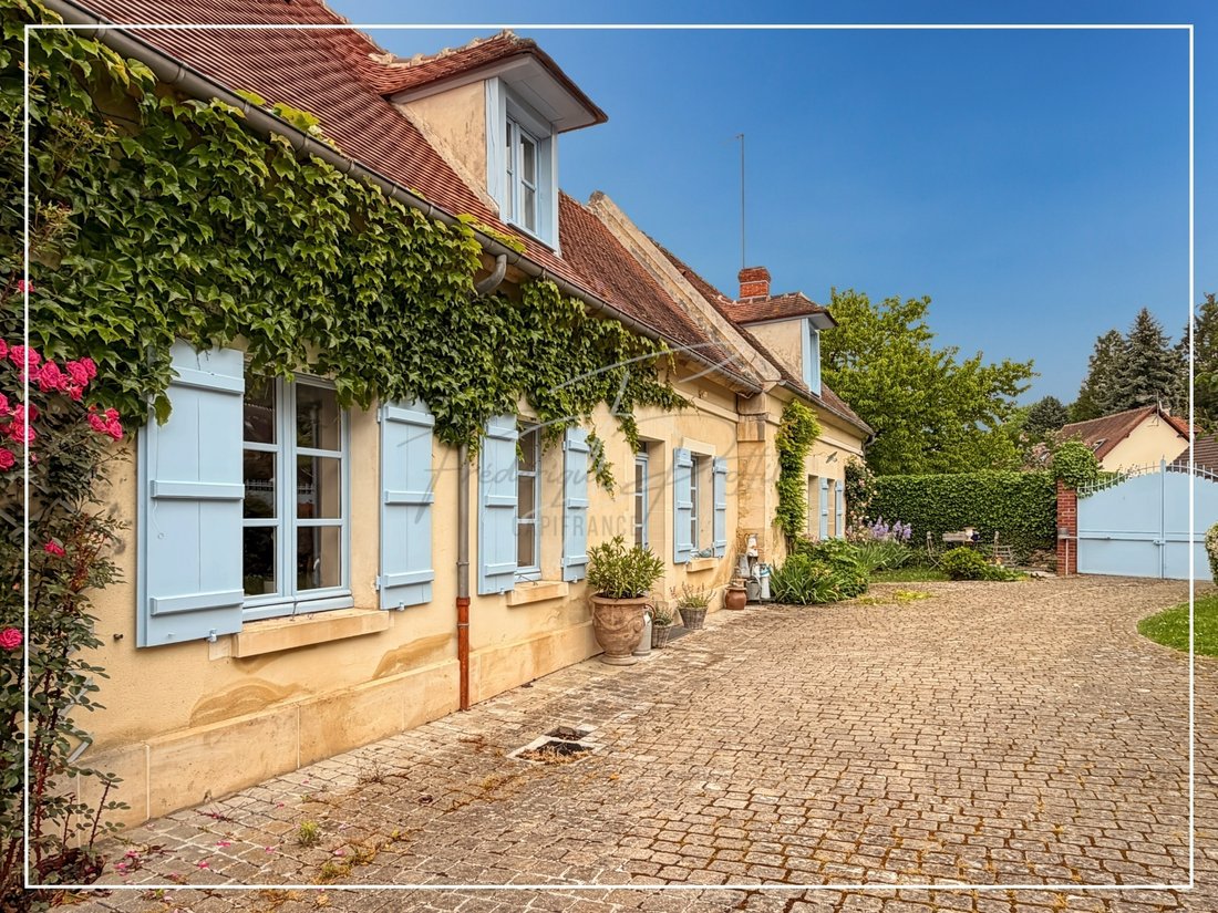 Farm Ranch in Agnetz, Hauts-de-France, France 4 - 17897313