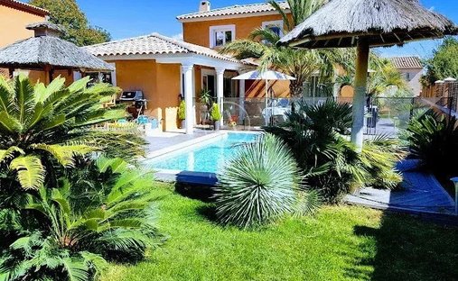 House in Donicarde-Barban, La Seyne-sur-Mer, France 1