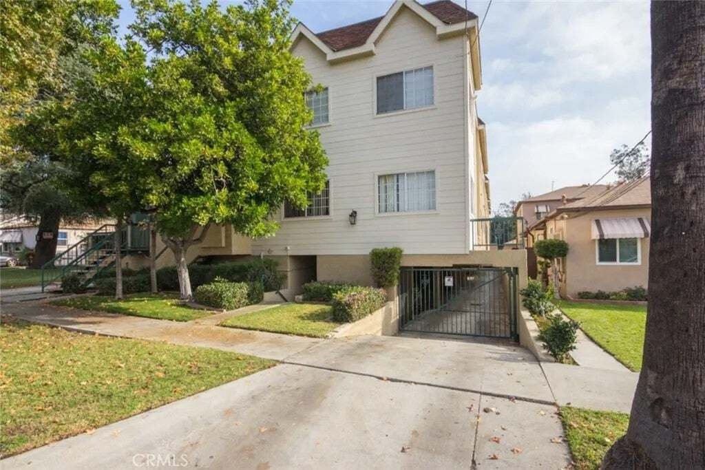 Autres à Glendale, Californie, États-Unis 1 - 17070268