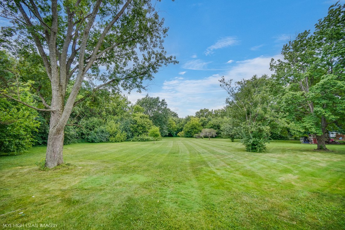 House in Downers Grove, Illinois, United States 3 - 18626129