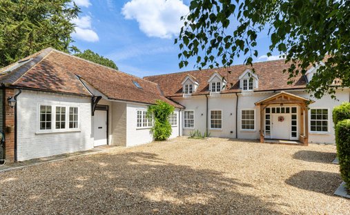 House in Borough of Wokingham, England 1
