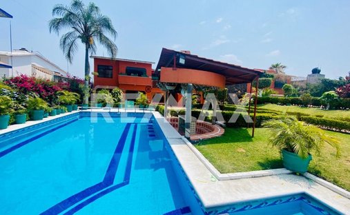 House in Oaxtepec, Morelos, Mexico 1