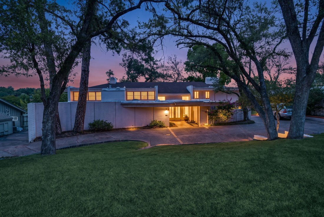 House in Fort Worth, Texas, United States 2 - 18626879