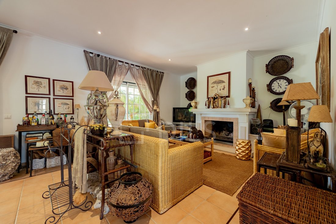 House in Vilamoura, Quarteira, Algarve 2 - 18629972