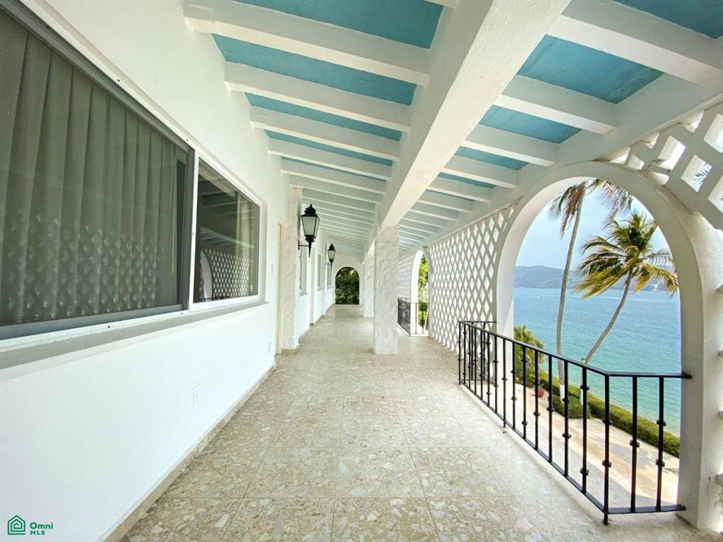 House in Acapulco, Guerrero, Mexico 5 - 17728673
