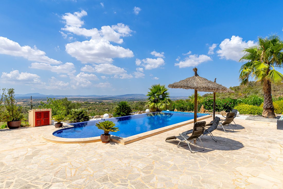 Finca in They are Macià, Manacor, Balearic Islands 1 - 18626532