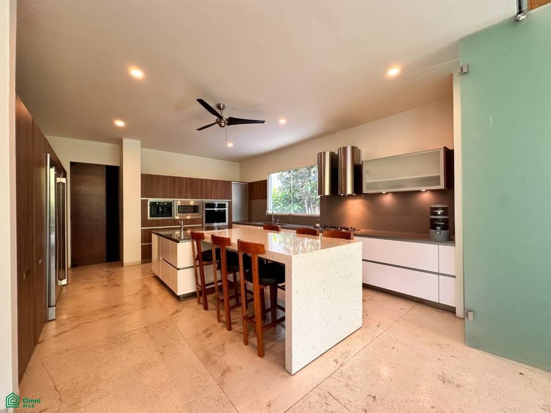 House in Cuernavaca, Morelos, Mexico 2 - 17904914