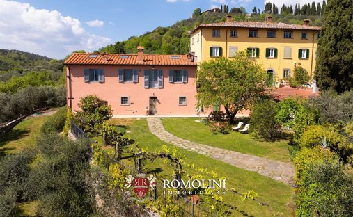 House in Center, Arezzo, Tuscany 1