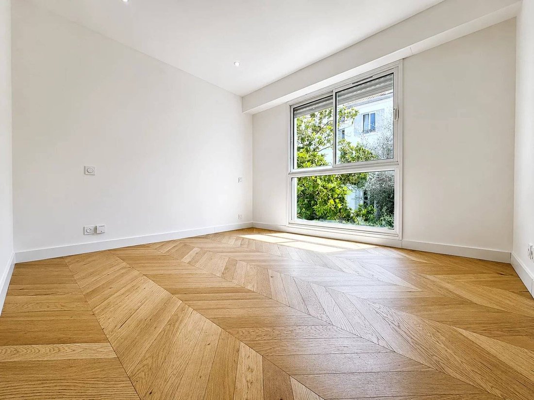 Apartment in Montfleury, Cannes, France 5 - 18271102