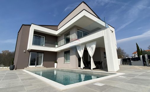 House in Garica, Primorje-Gorski Kotar County, Croatia 1