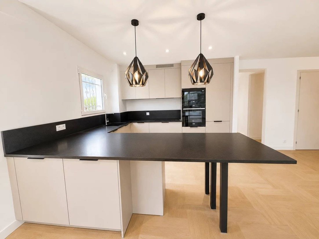 Apartment in Montfleury, Cannes, France 4 - 18271102