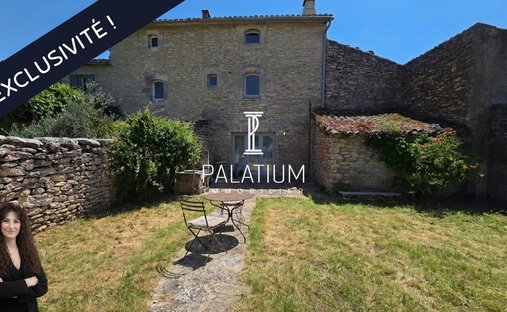 House in Ménerbes, Provence-Alpes-Côte d'Azur, France 1