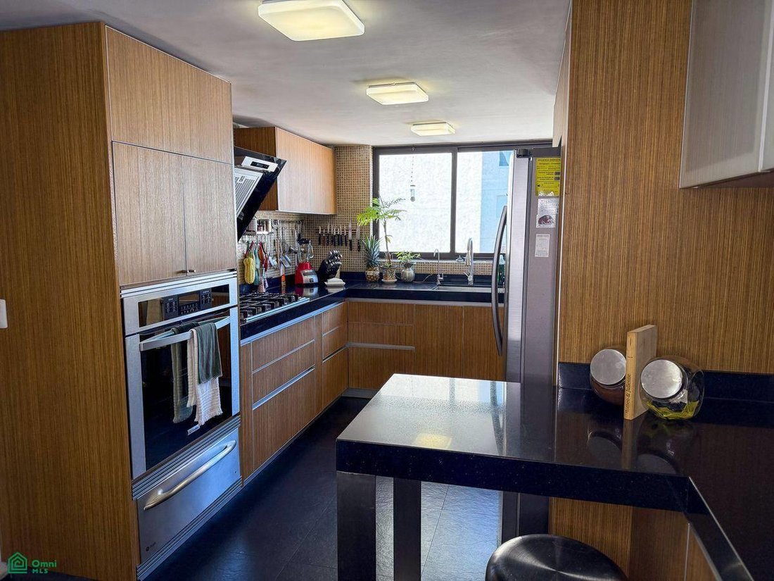 Condo in Mexico City, Mexico 2 - 18162751