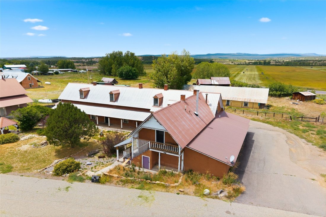 House in Los Ojos, New Mexico, United States 1 - 18626141
