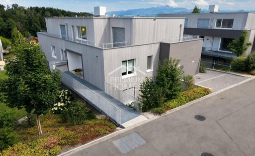 Apartment in Niederhelfenschwil, St. Gallen, Switzerland 1