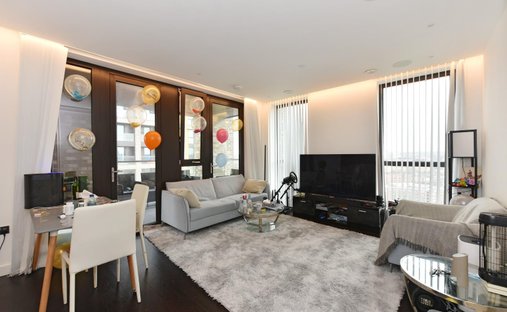 Apartment in Pimlico, Westminster, England 1