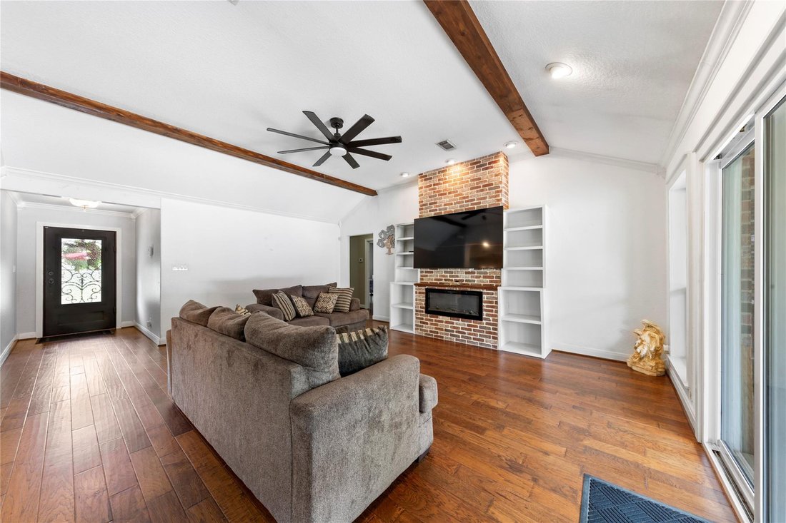 House in Dickinson, Texas, United States 4 - 18520253