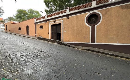 House in Guanajuato, Guanajuato, Mexico 1