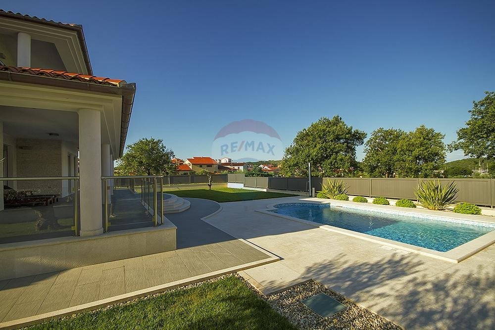 House in Banjole, Istria County, Croatia 1 - 18630094